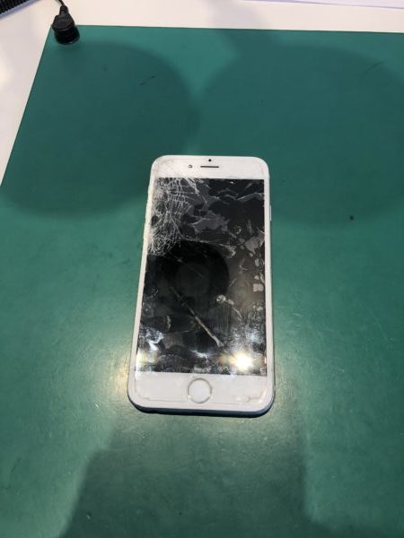 iPhone6　画面割れ修理