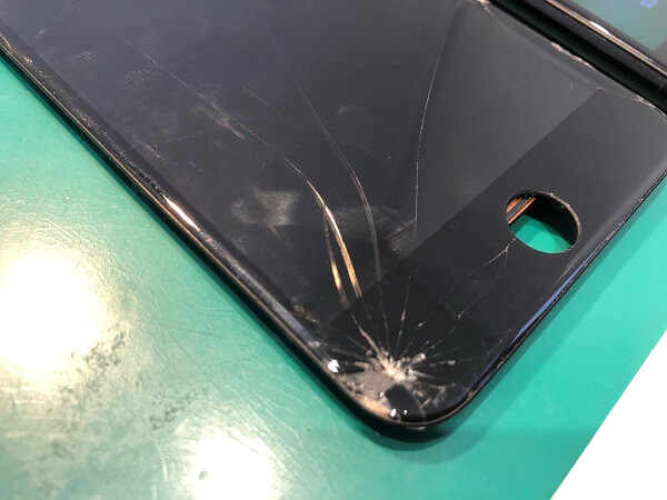 iPhone7Plus　～ディスプレイ修理～