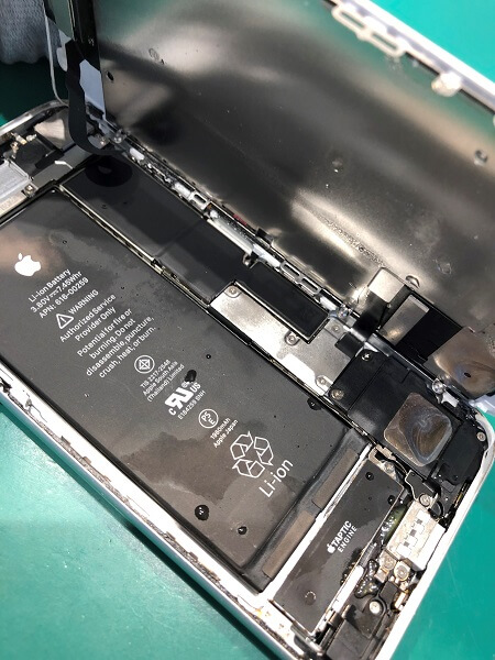 iPhone7 水没復旧成功