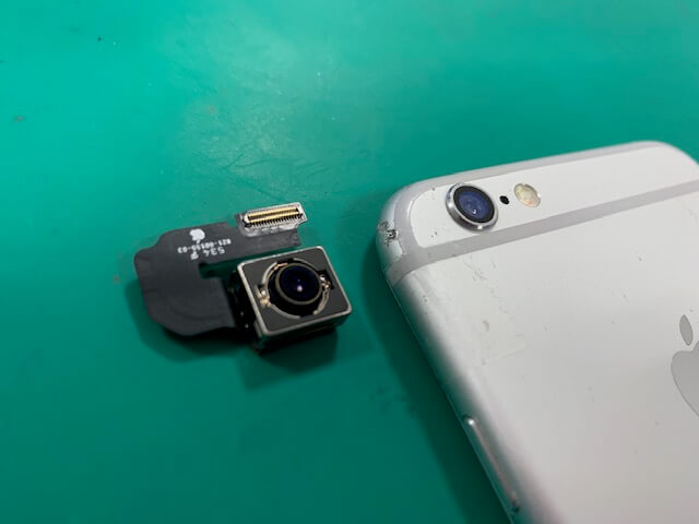 カメラ撮影時に揺れる！？iPhone6s+のリアカメラ交換修理！