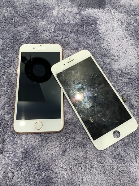 iPhone8　ディスプレイ交換+ガラスコーティング施工 iPhone修理・買取・ガラスコーティングsmart365西宮本店