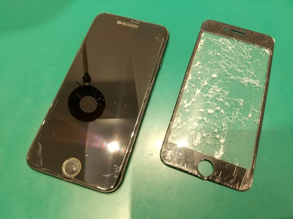 画面が映らない！ iPhone7 画面修理　iPhone修理・買取・ガラスコーティングsmart365西宮本店